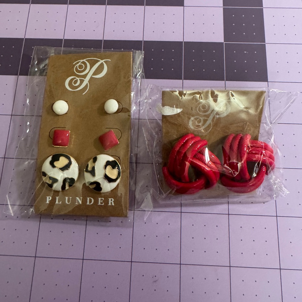 Plunder Red and White Earring Set
